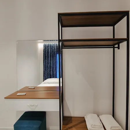 Eduart Apartment *