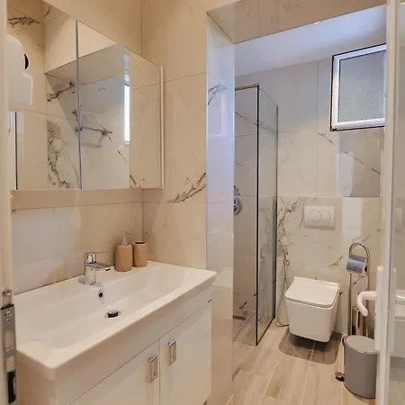 Apartment Eduart Ksamil