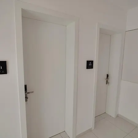 Apartments&studios Eduart * Ksamil